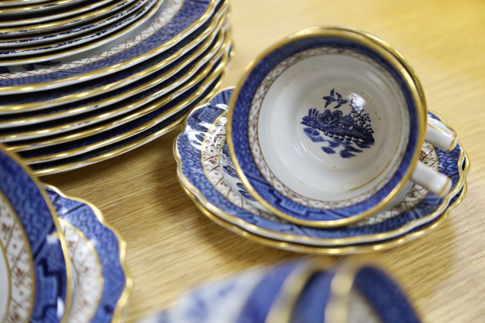 A Booths Real Old Willow dinner and tea service (34)